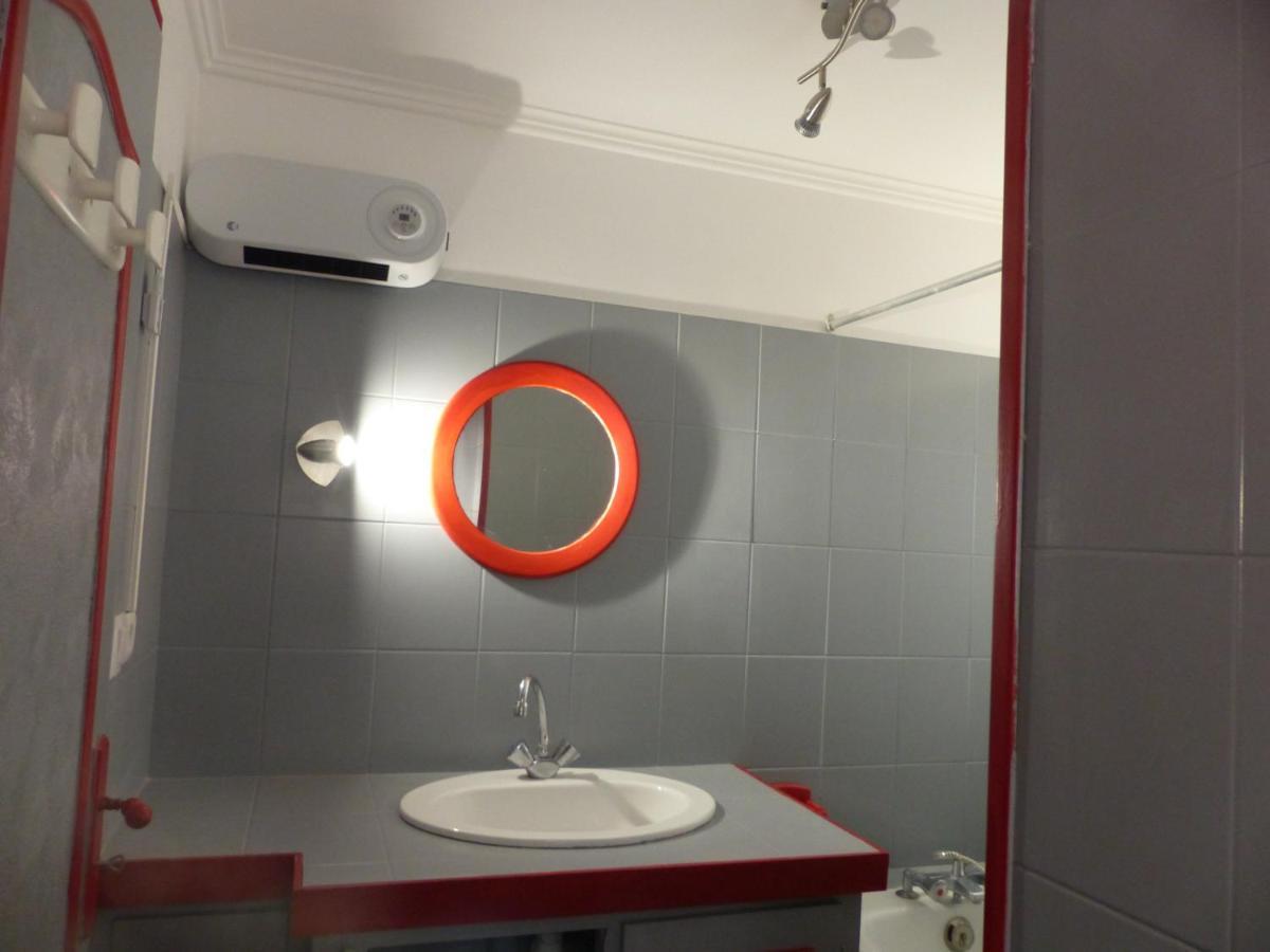 Lio Hotel Льо Ман Екстериор снимка